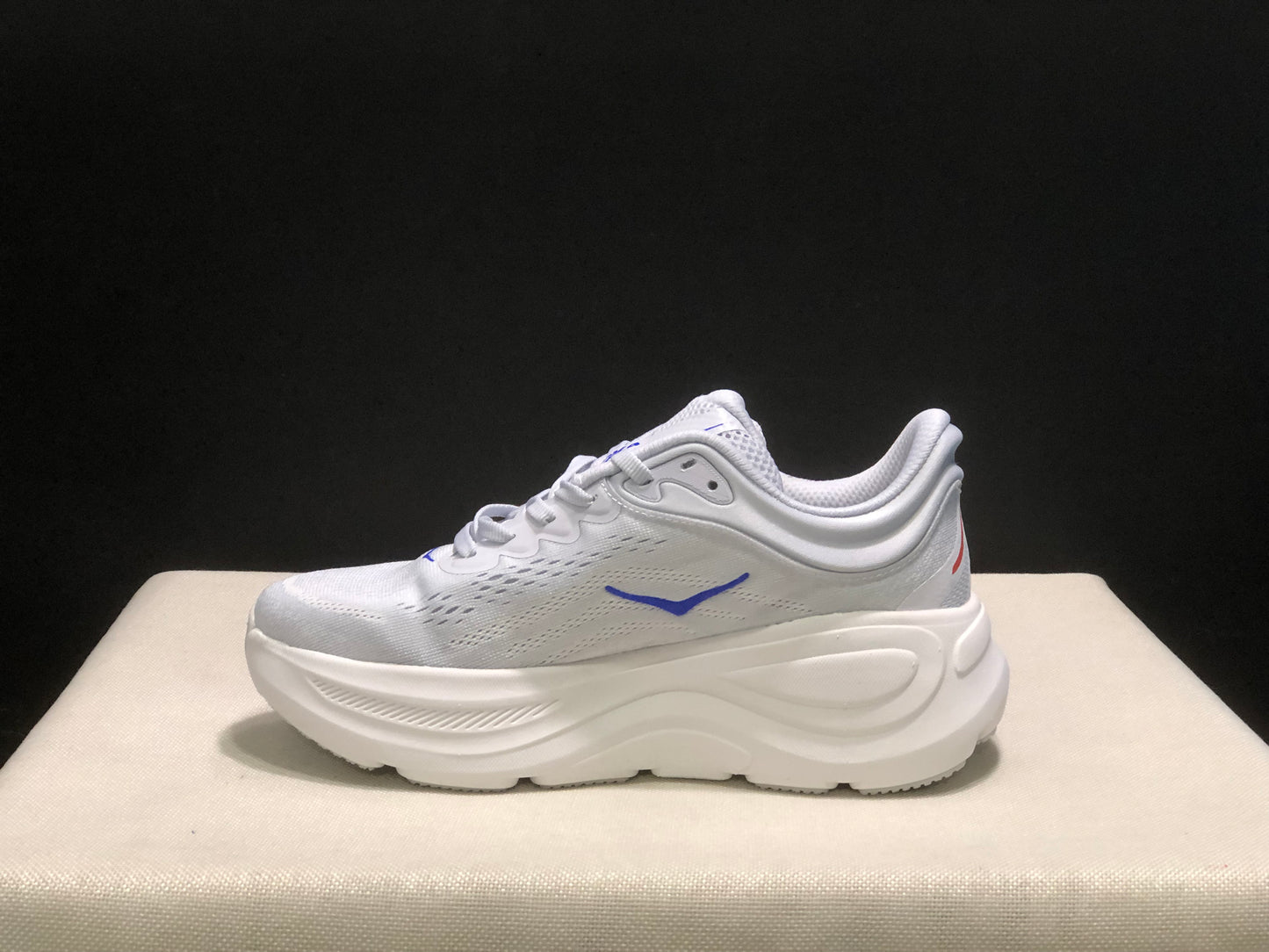 Hoka One One Bondi 9 White Comfortable Low-top Running Shoes Sneakers