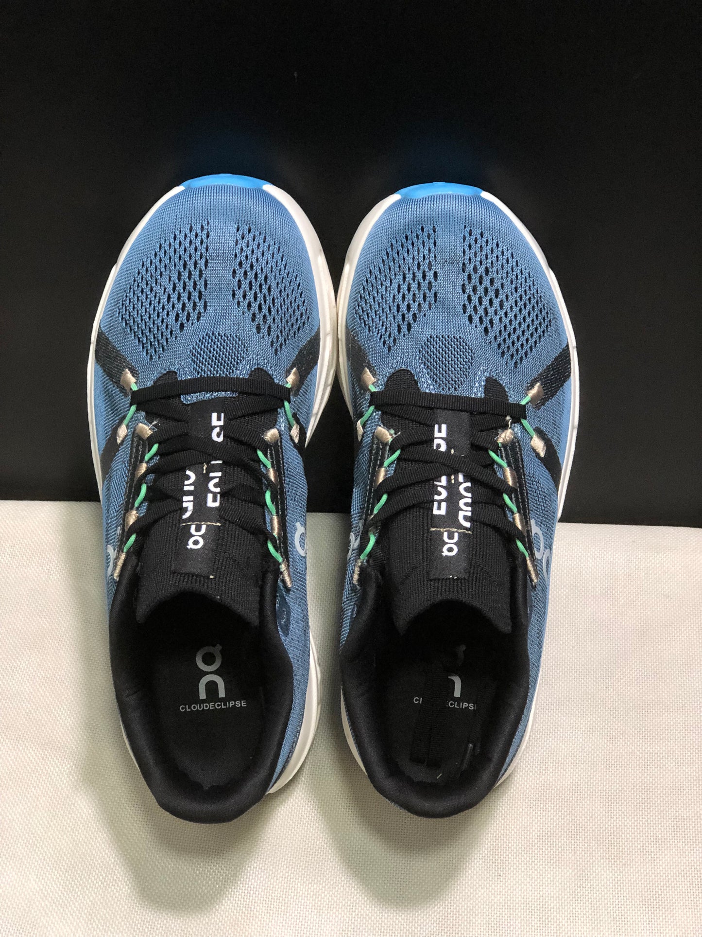 On Running Cloudeclipse Soft And Comfortable Running Shoes Blue/White
