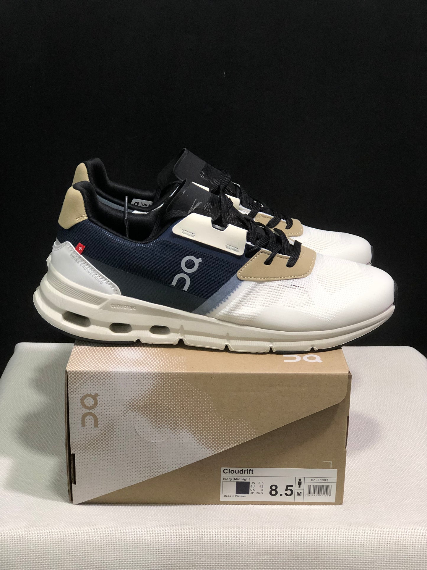 On Running Cloudrift Comfortable And Versatile Sports Casual Shoes Ivory Midnight