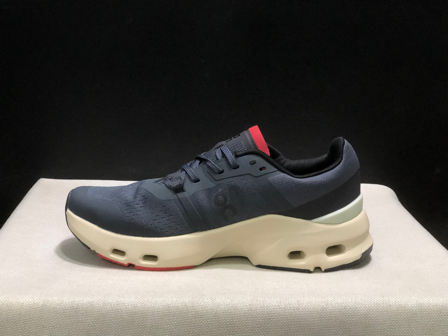 On Running Cloudpulse Comfortable Running Shoes Dark Grey/Red