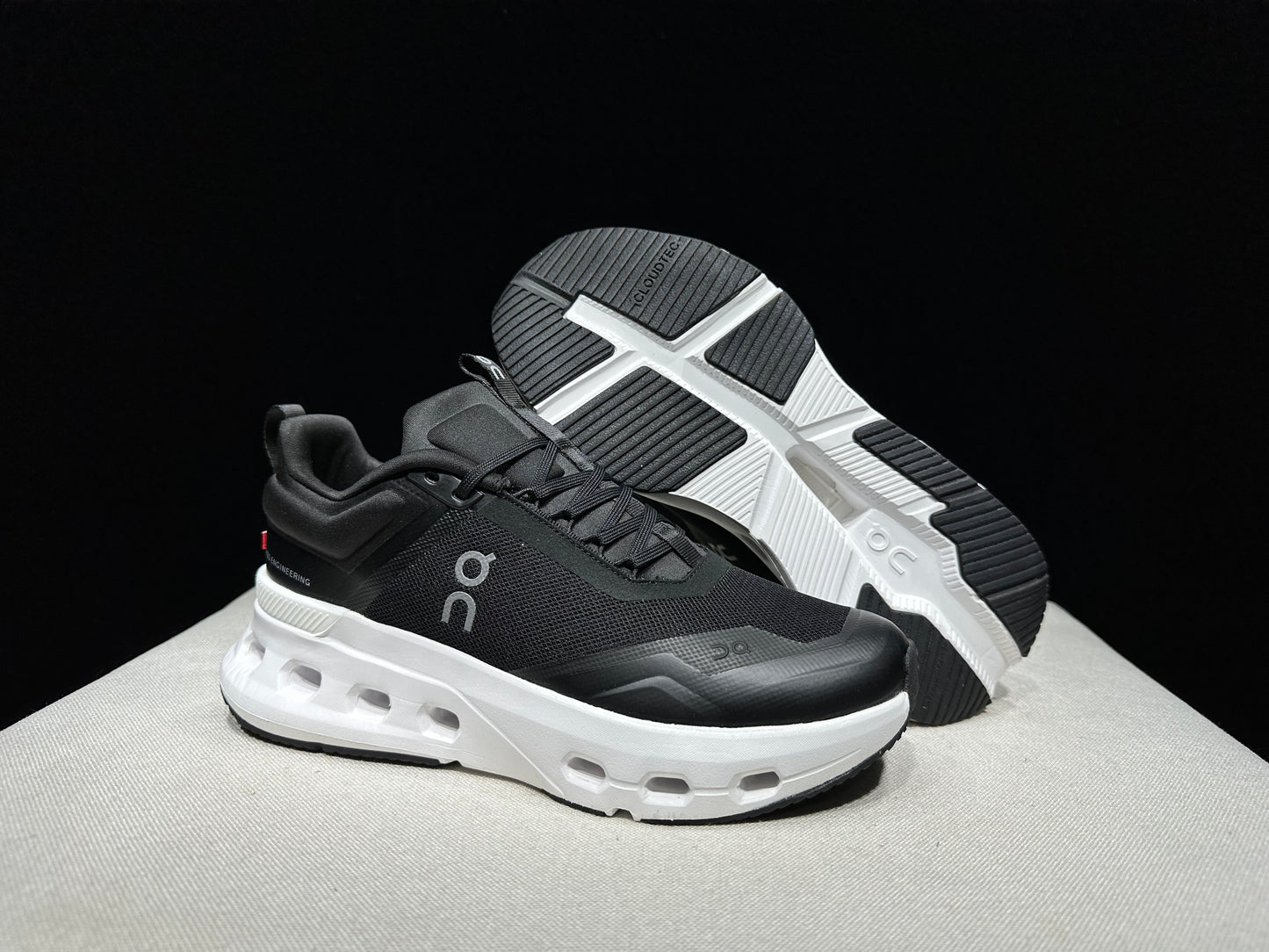 On Running Cloudnova X Comfortable Anti-Slip Running Shoes Black/White