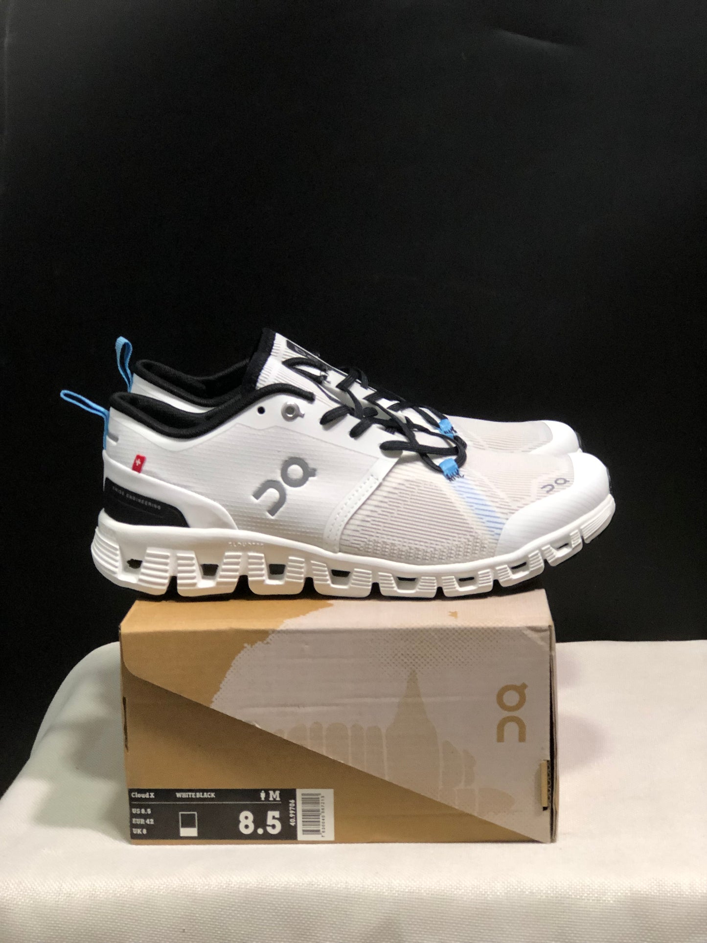 On Running Cloud X3 Shift Multi-Functional Running Shoes Ivory White/Black