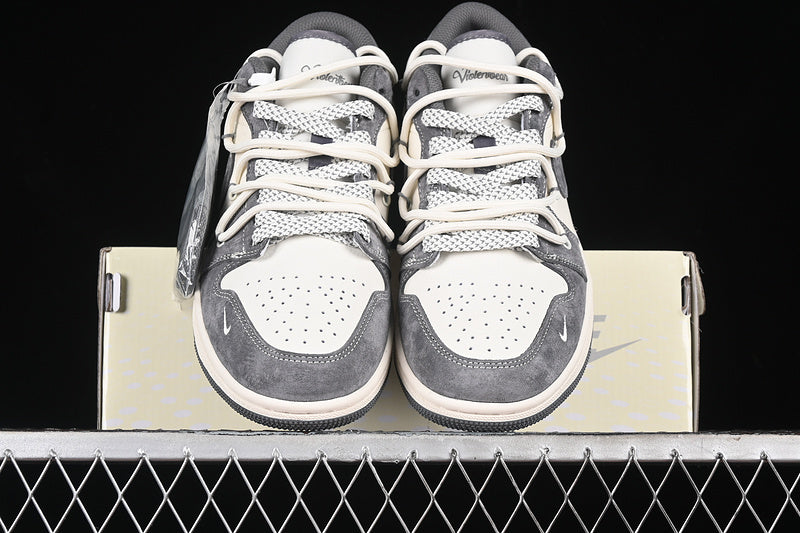 Nike Air Jordan 1 White Grey Sneakers