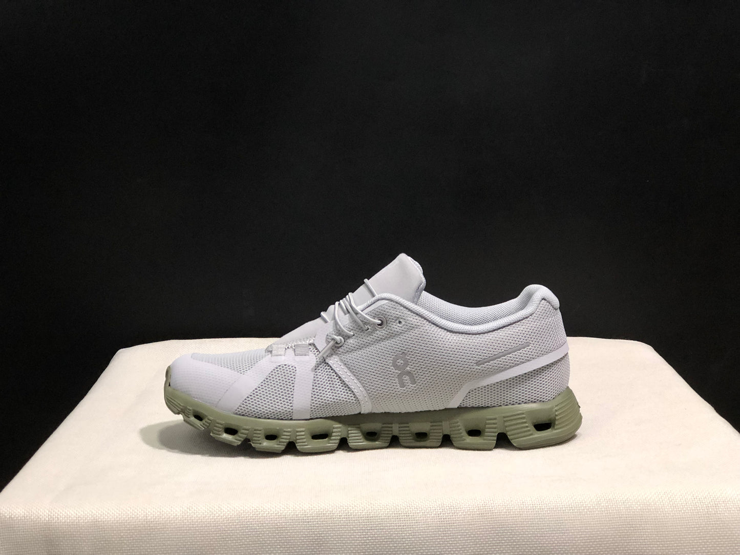On Running Cloudstratus Breathable Support Running Shoes Light Grey/Green