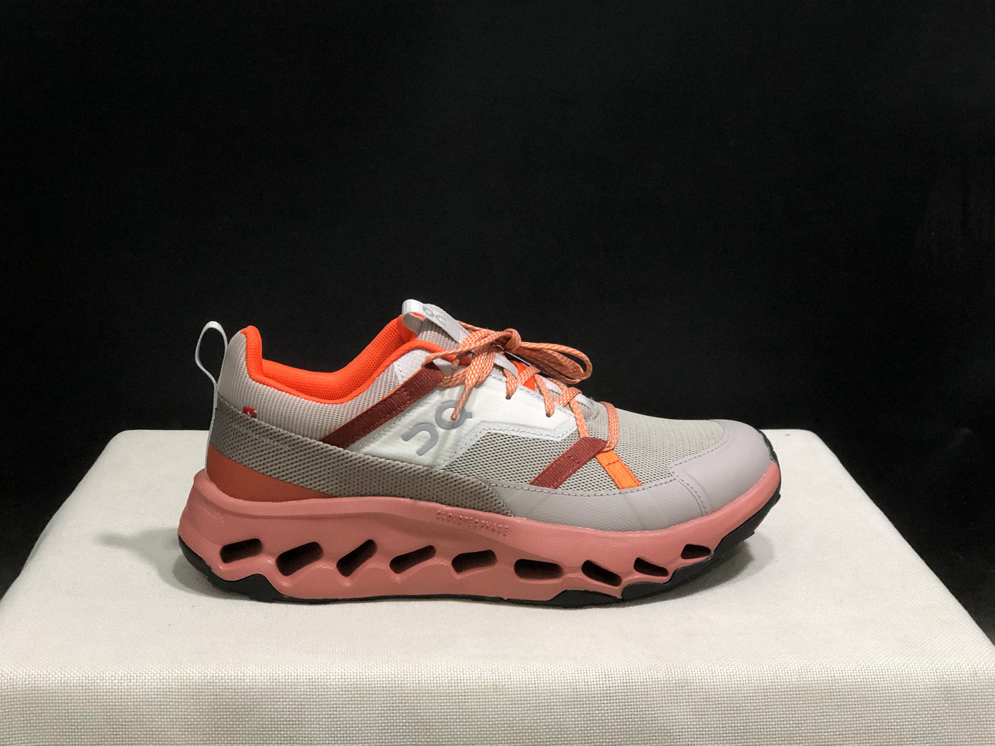 On Running Cloudhorizon Comfortable Hiking Shoes Grey/Orange-Red