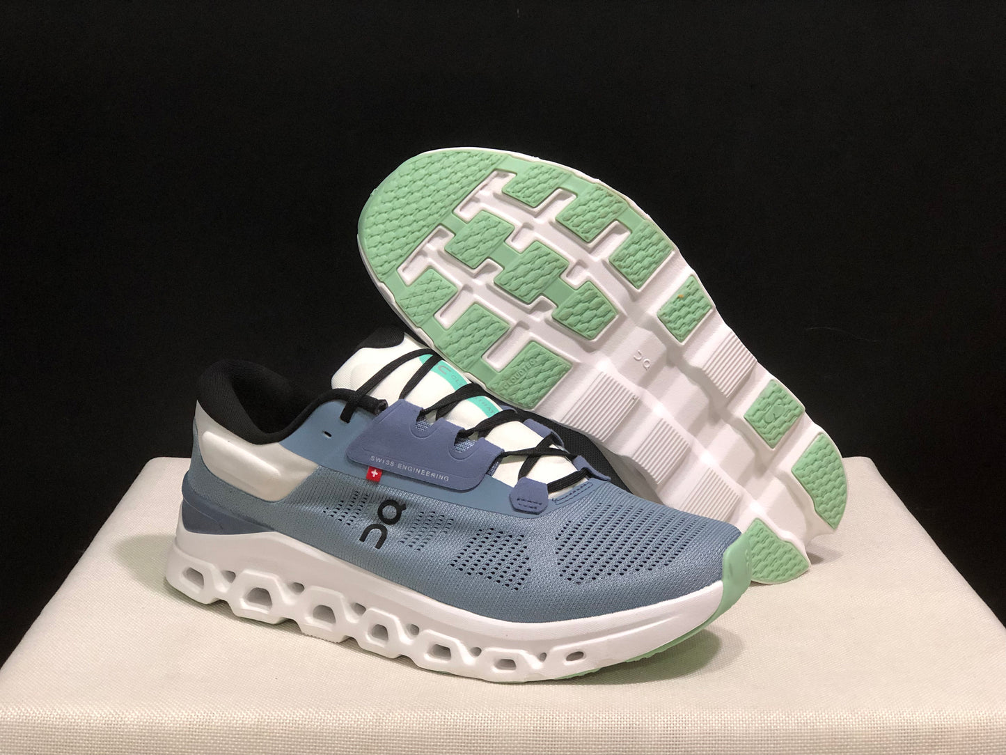 On Running Cloudstratus 3 Anti-Slip Running Shoes Haze Blue/White
