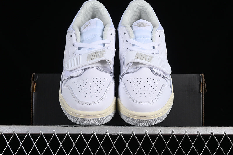Nike Air Jordan Legacy 312 Low Grey White Sneakers