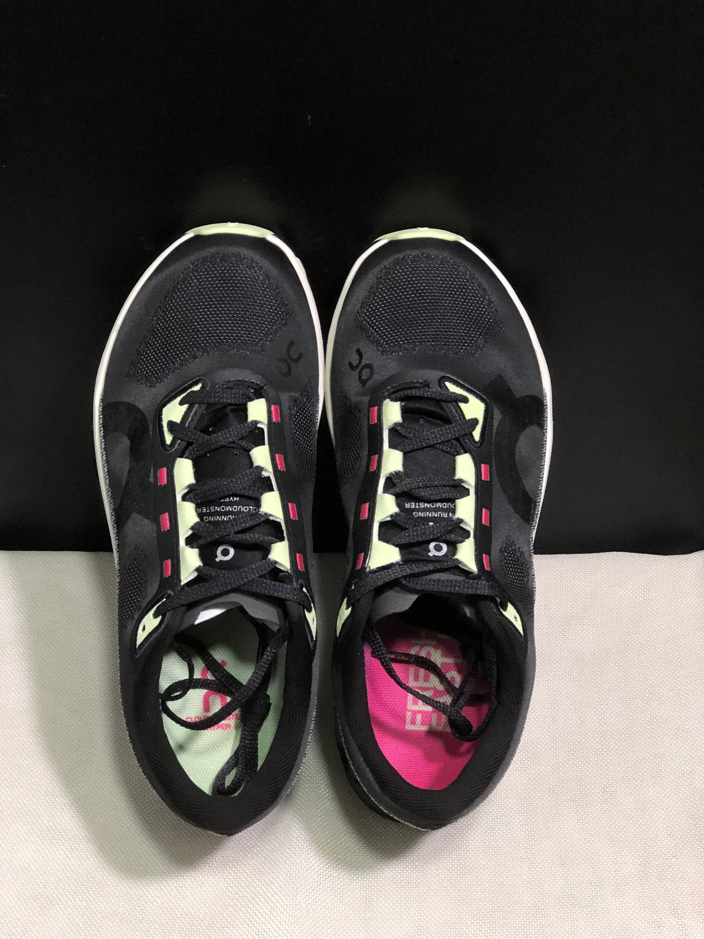 On Running Cloudmonster Hyper Black/White Running Shoes