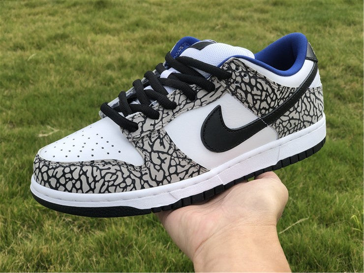 Nike SB Dunk Low Supreme White/Black-Cement Grey Sneakers