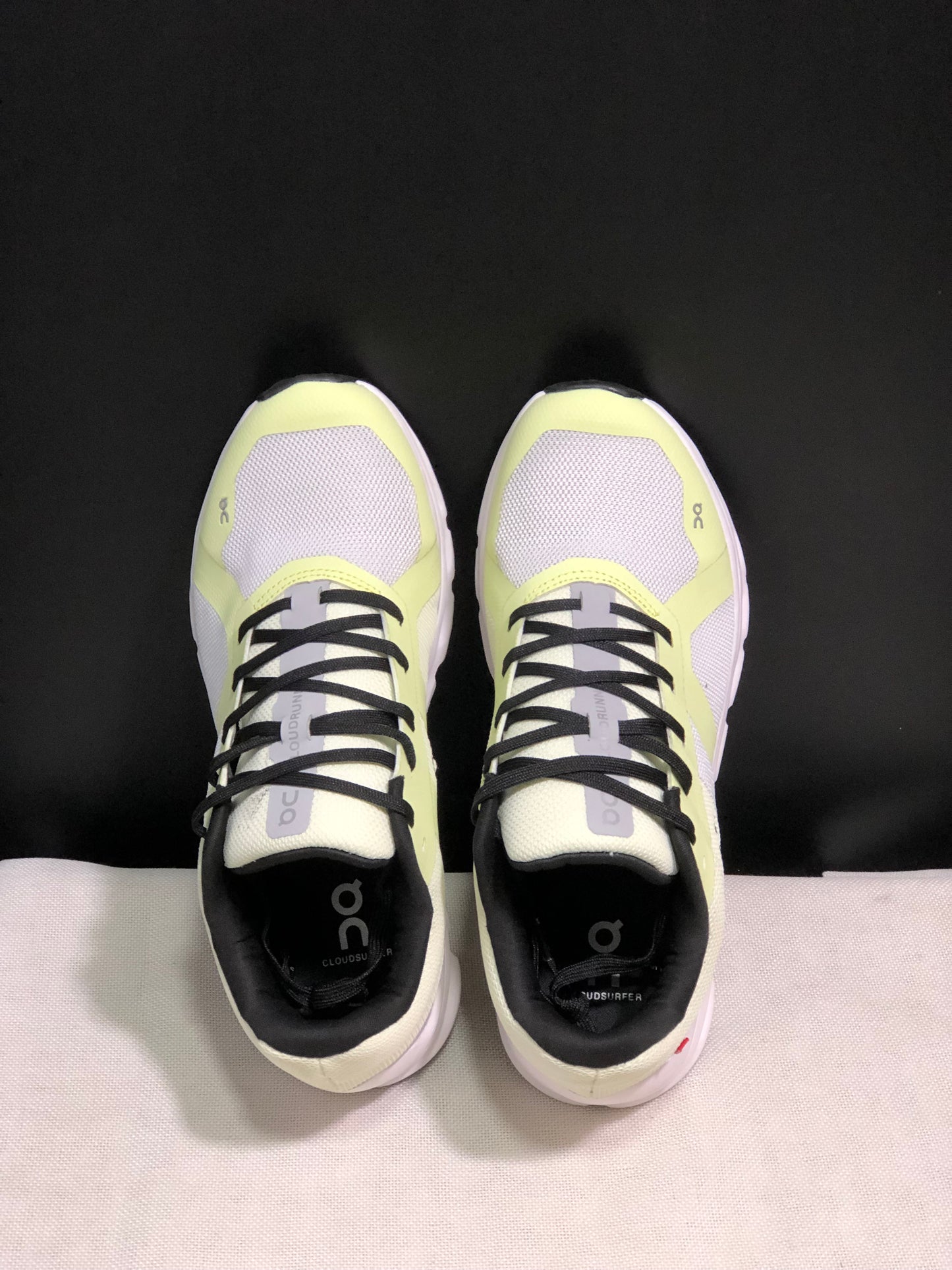 On Running Cloudrunner Anti-Slip Sports Running Shoes Light Grey/Seedling