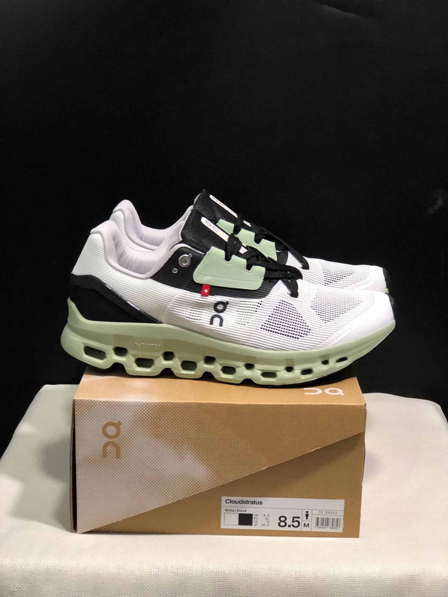 On Running Cloudstratus Breathable Support Running Shoes White/Green