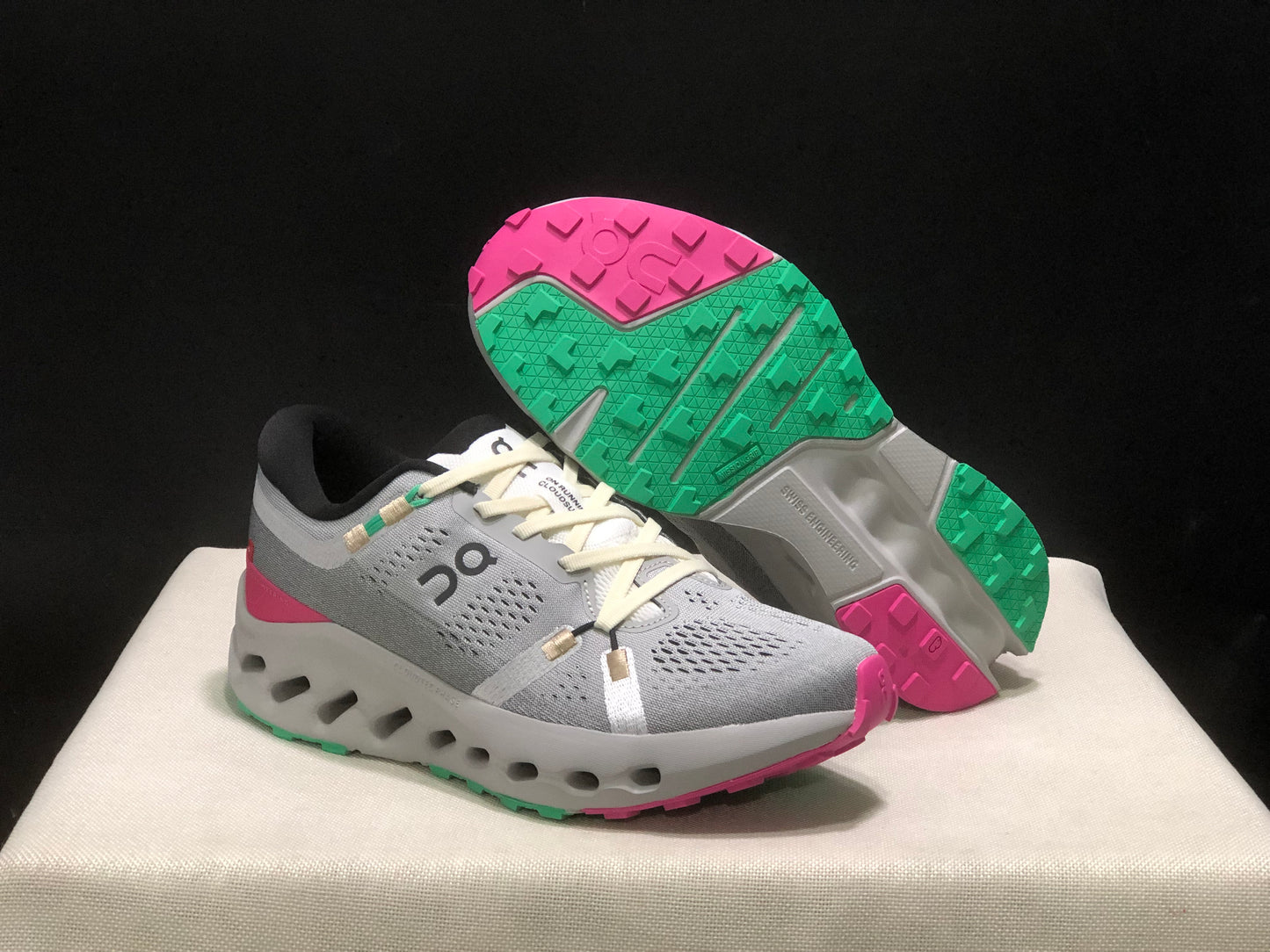 On Running Cloudsurfer 2 Casual Running Shoes Grey