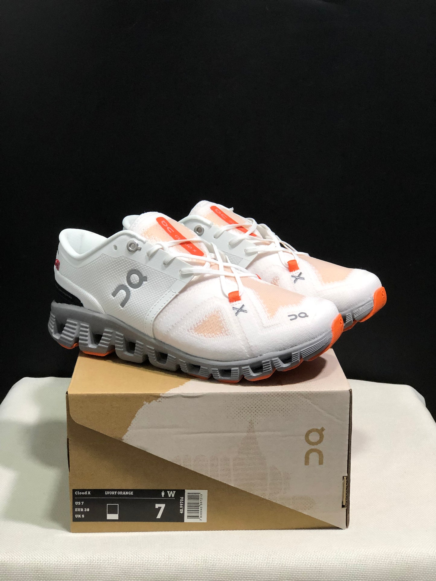 On Running Cloud X3 Shift Multi-Functional Running Shoes Ivory/Orange