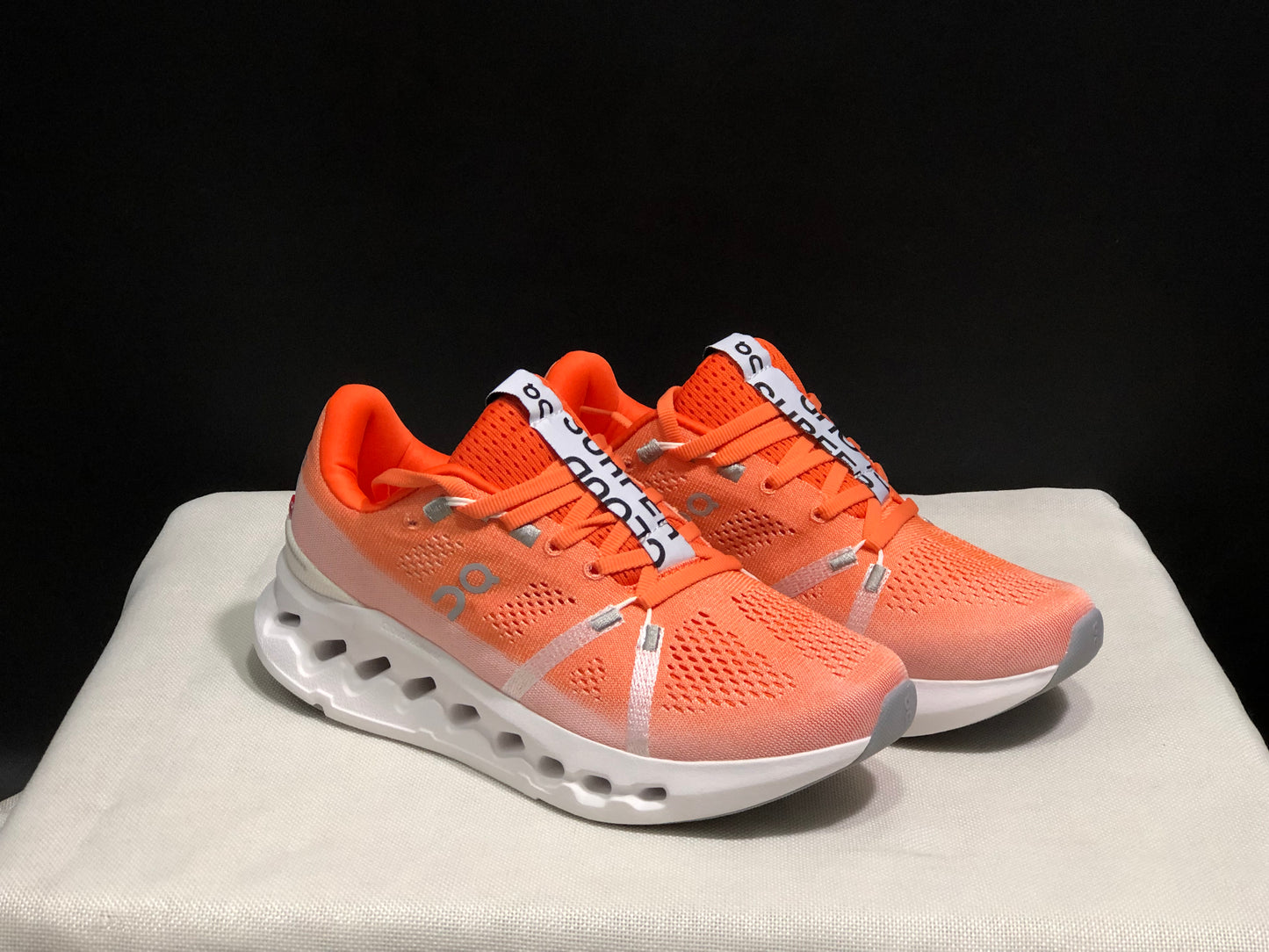 On Running Cloudsurfer Training Anti-Slip Running Shoes Orange/White