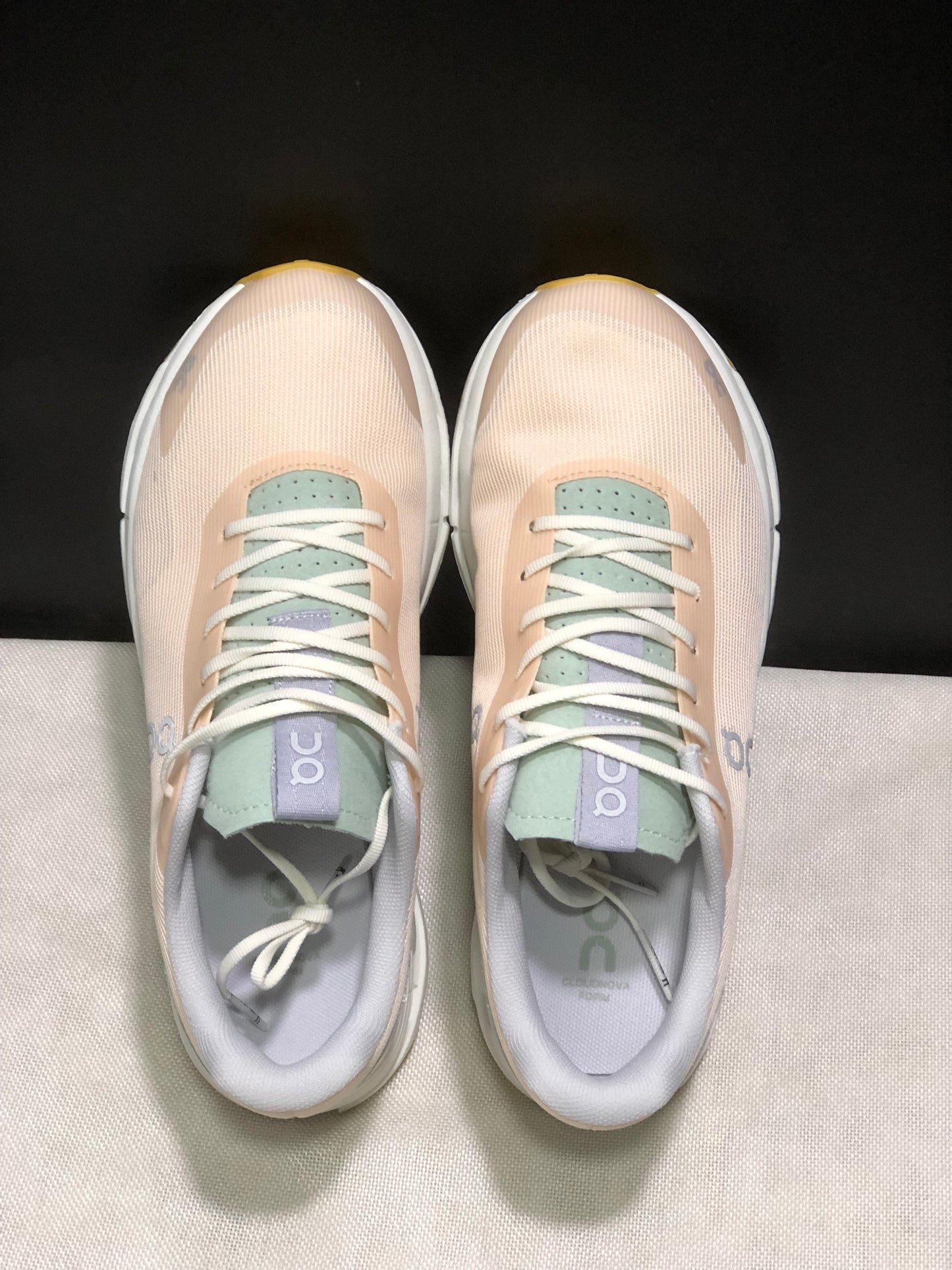 On Running Cloudnova Form 2 Fashionable Casual Running Shoes Mist/Heather
