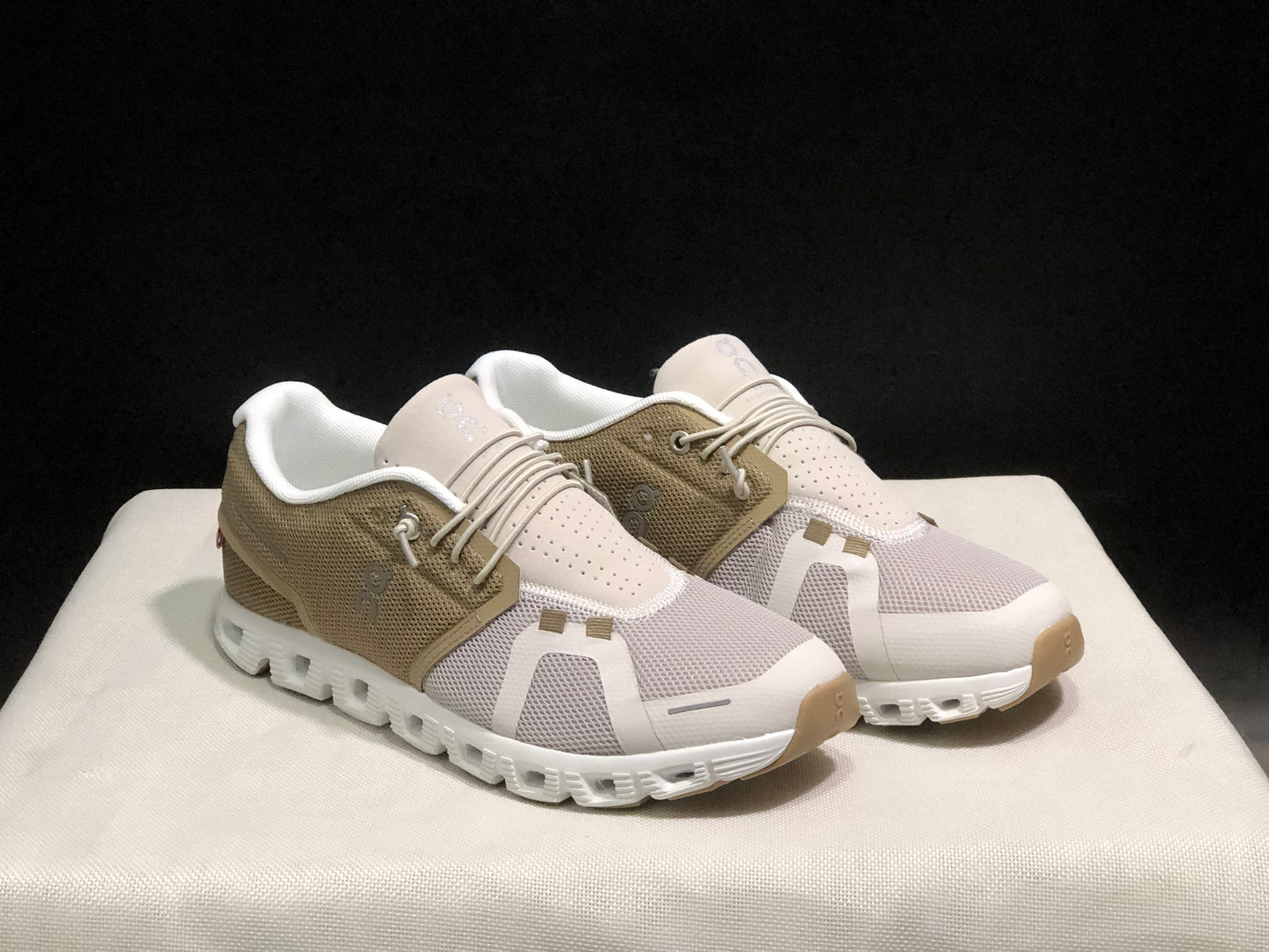 On Running Cloud 5 Lightweight Running Shoes Yellow Tan