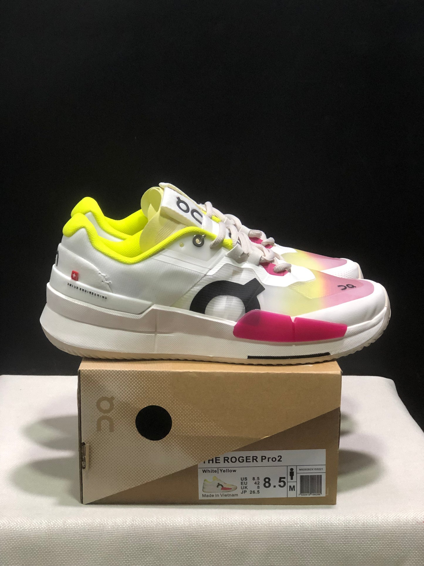 On Running The Roger Pro 2 Breathable Mesh Training Running Shoes White/Lemon Yellow/Rose Red