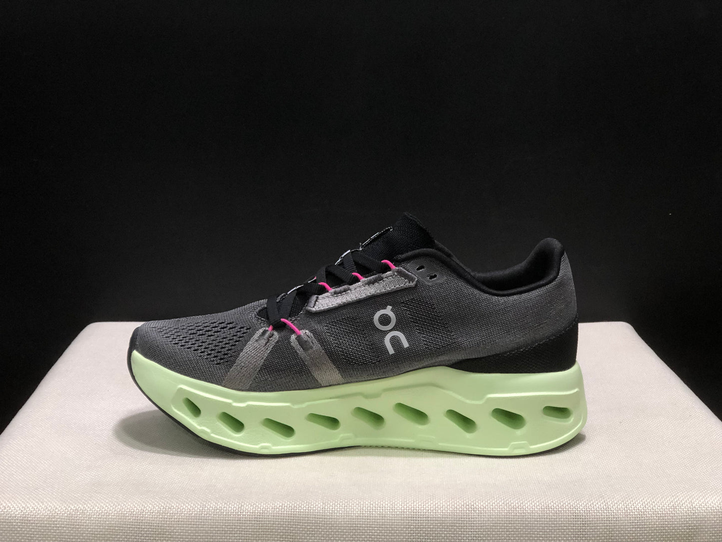 On Running Cloudeclipse Soft And Comfortable Running Shoes Grey/Light Green