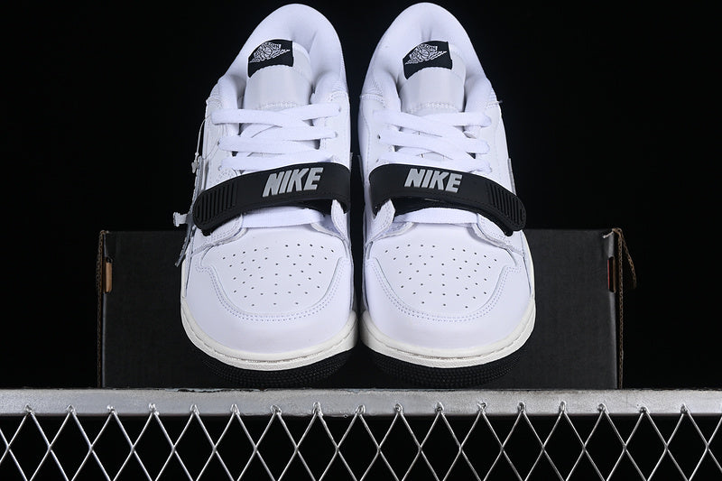 Nike Air Jordan Legacy 312 Low Black White Sneakers