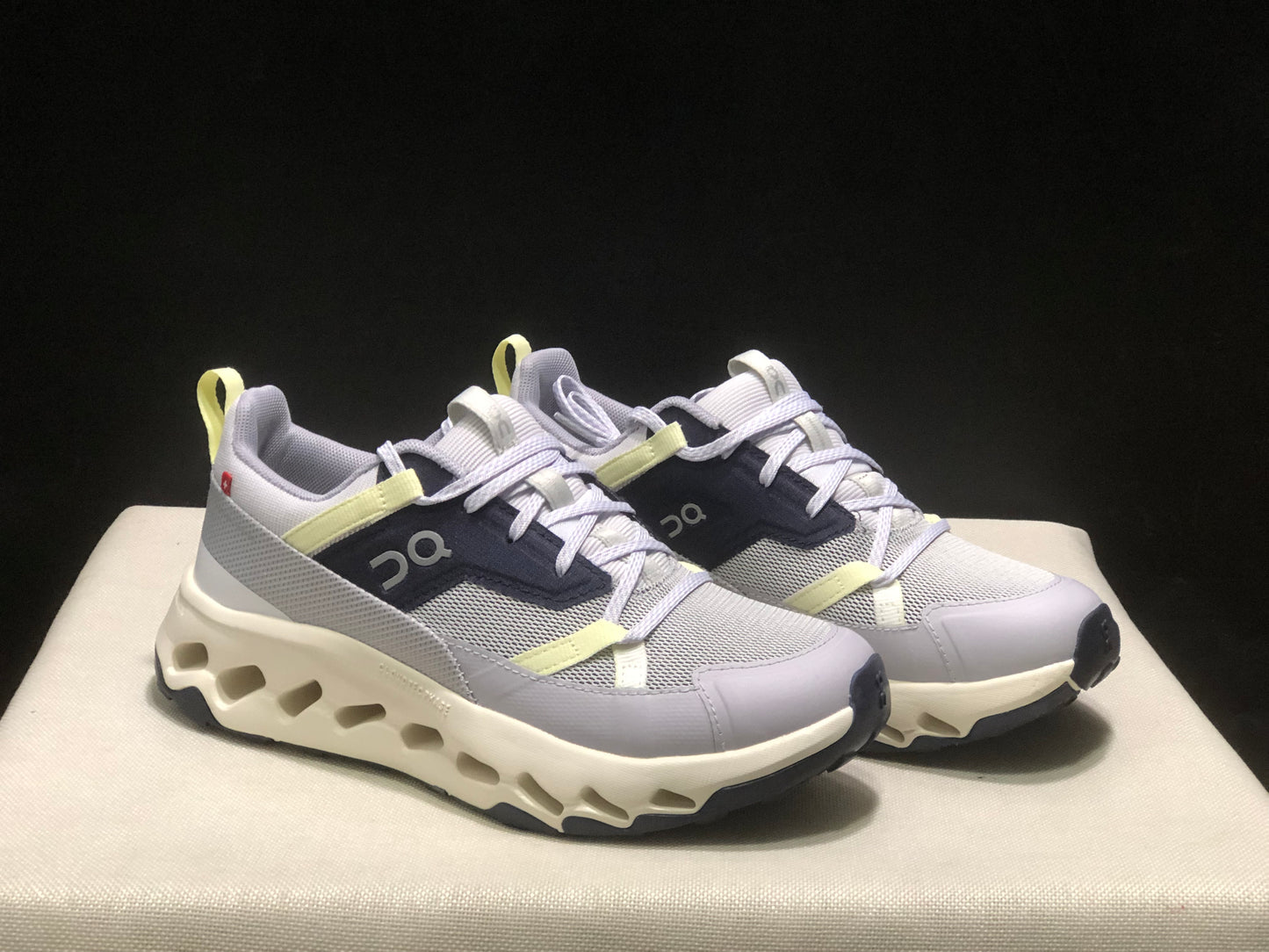 On Running Cloudhorizon Comfortable Hiking Shoes Lavender/Ivory