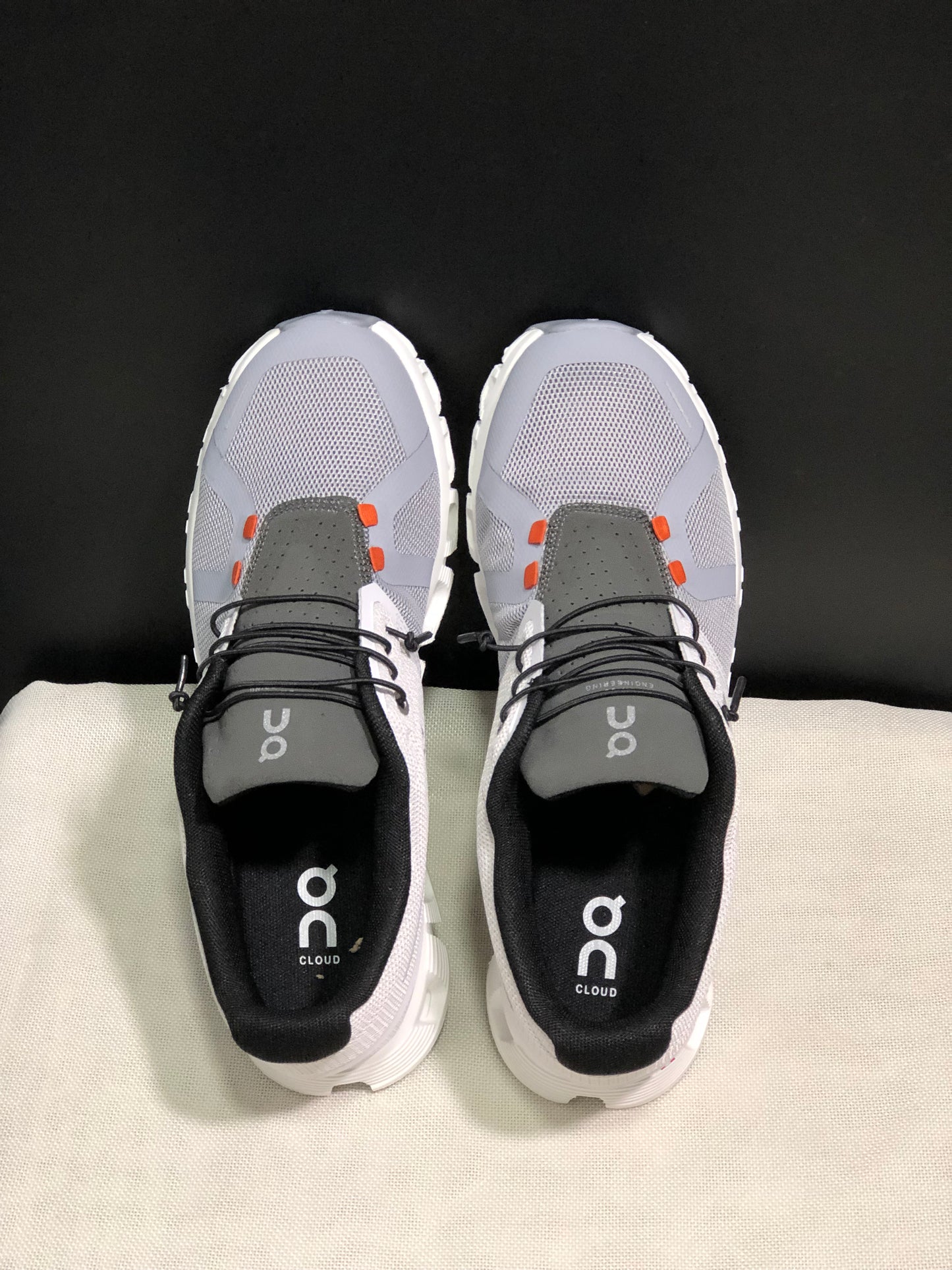 On Running Cloud 5 Lightweight Running Shoes Ivory White/Wolf Grey