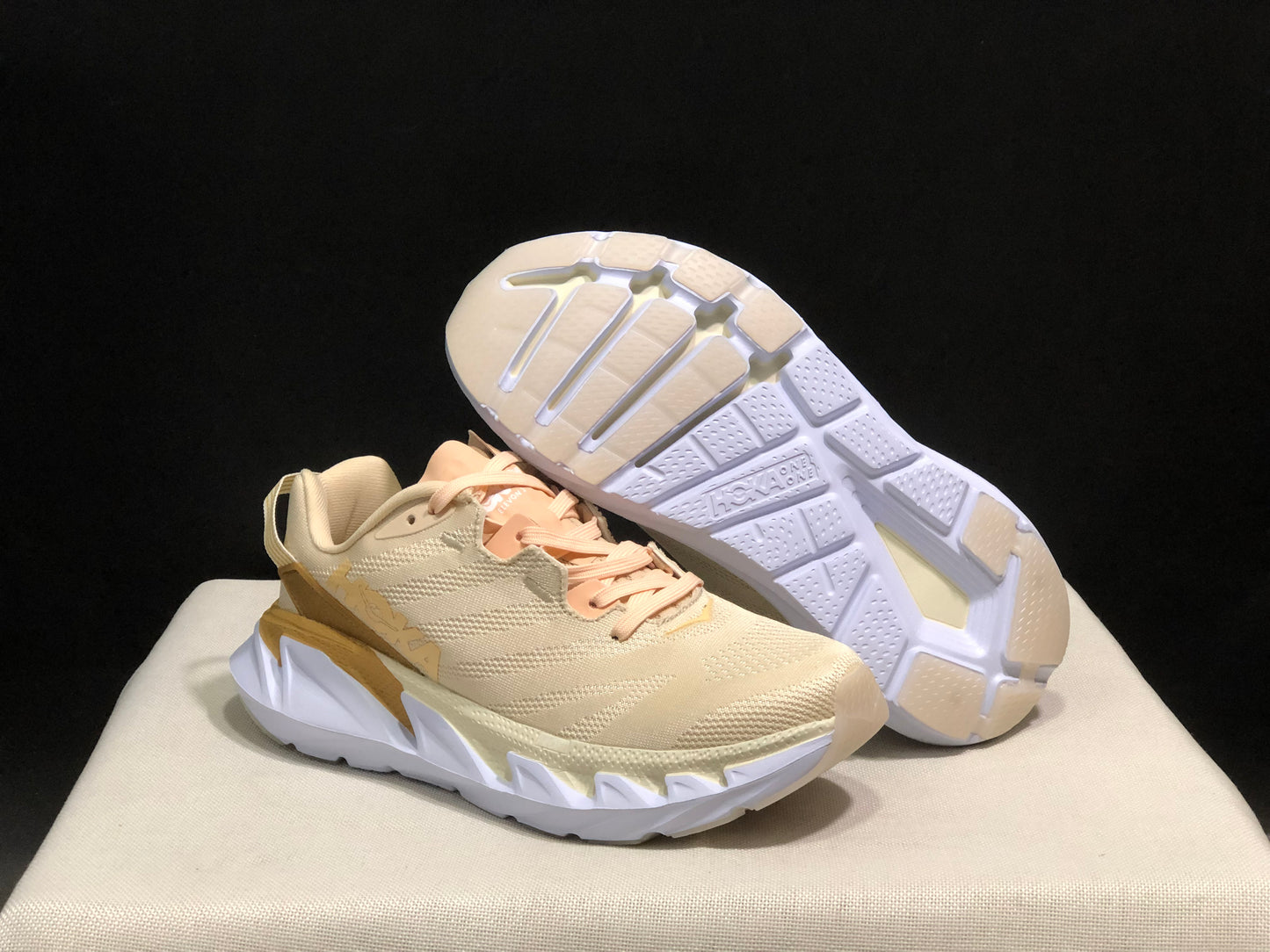 Hoka One One Elevon 2 Anti-slip Wear-resistant Running Shoes Sneakers Cream