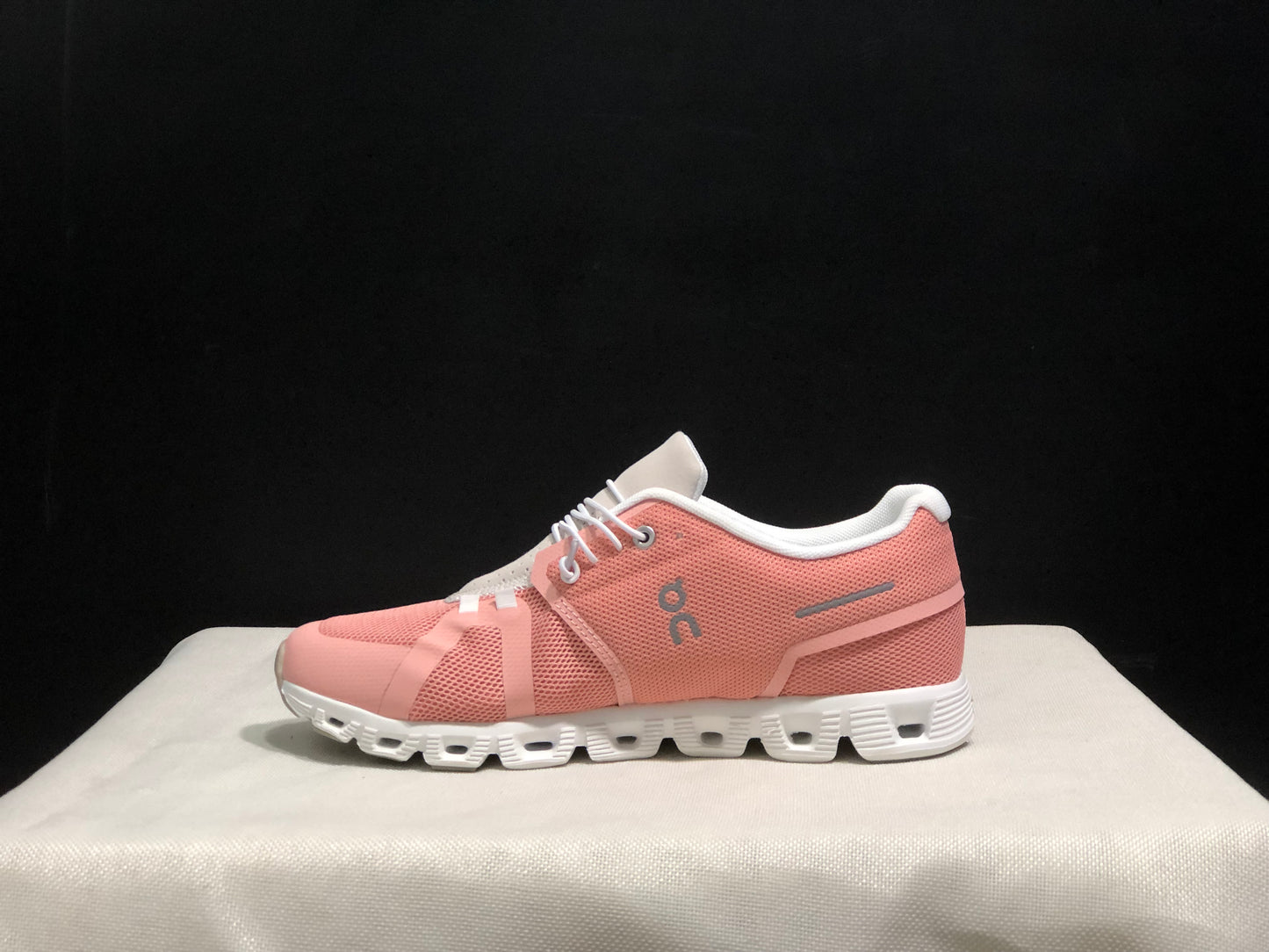 On Running Cloud 5 Lightweight Running Shoes Rose Powder/Soft Yarn