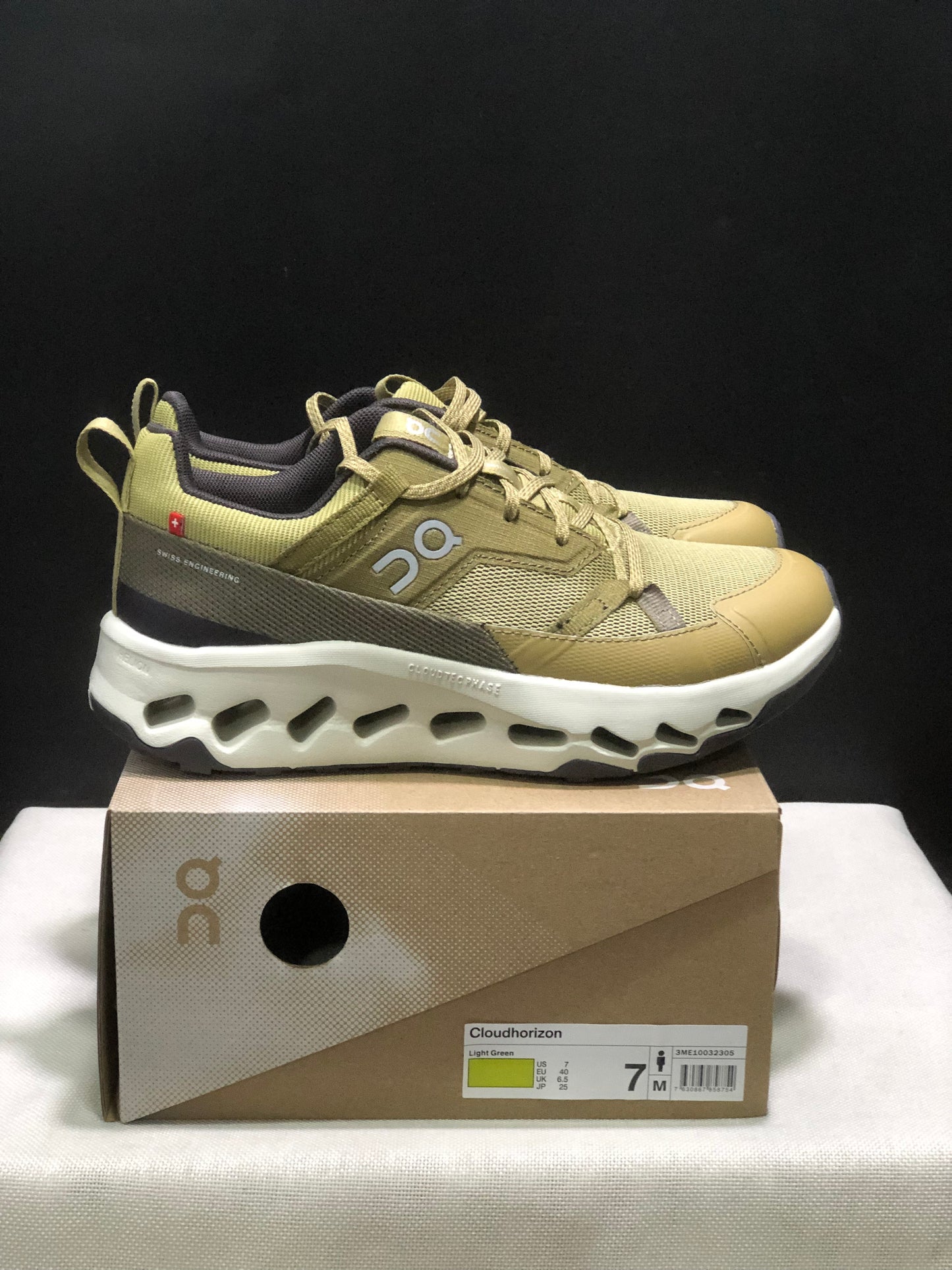 On Running Cloudhorizon Comfortable Hiking Shoes Light Green