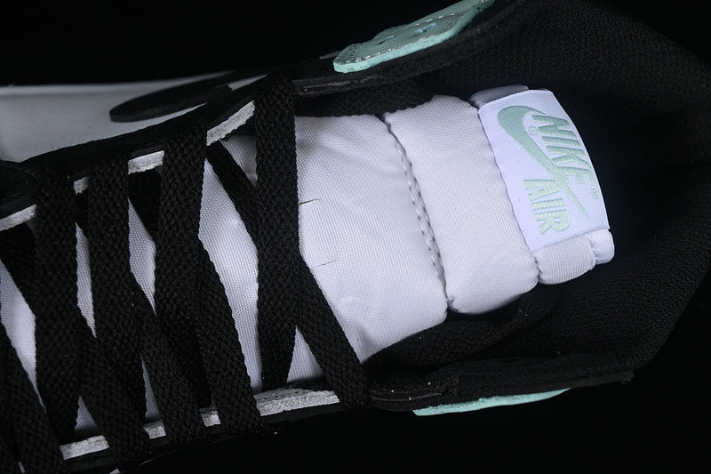 Nike Air Jordan 1 Retro High OG Cream Green Black White Sneakers