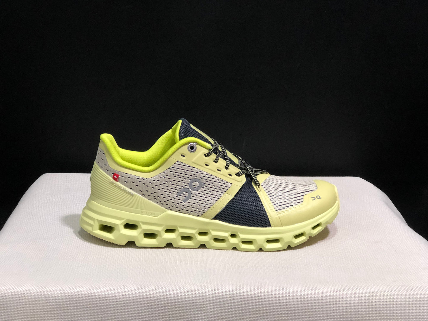 On Running Cloudstratus Shock-Absorbing And Breathable Running Shoes Yellow/Drak Grey