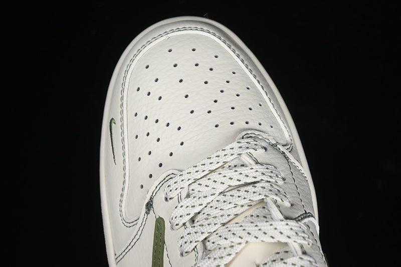 Nike Air Jordan 1 Low UNDEFEATED Travis Scott Fragment Design OG SP White Green Sneakers