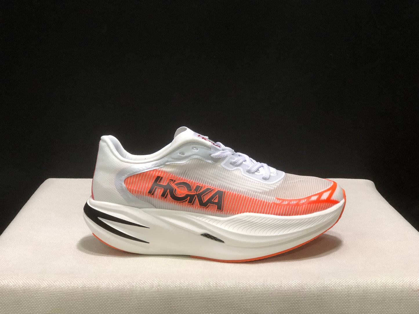 Hoka One One Cielo X1 2.0 Low-top Running Shoes Sneakers White/Orange