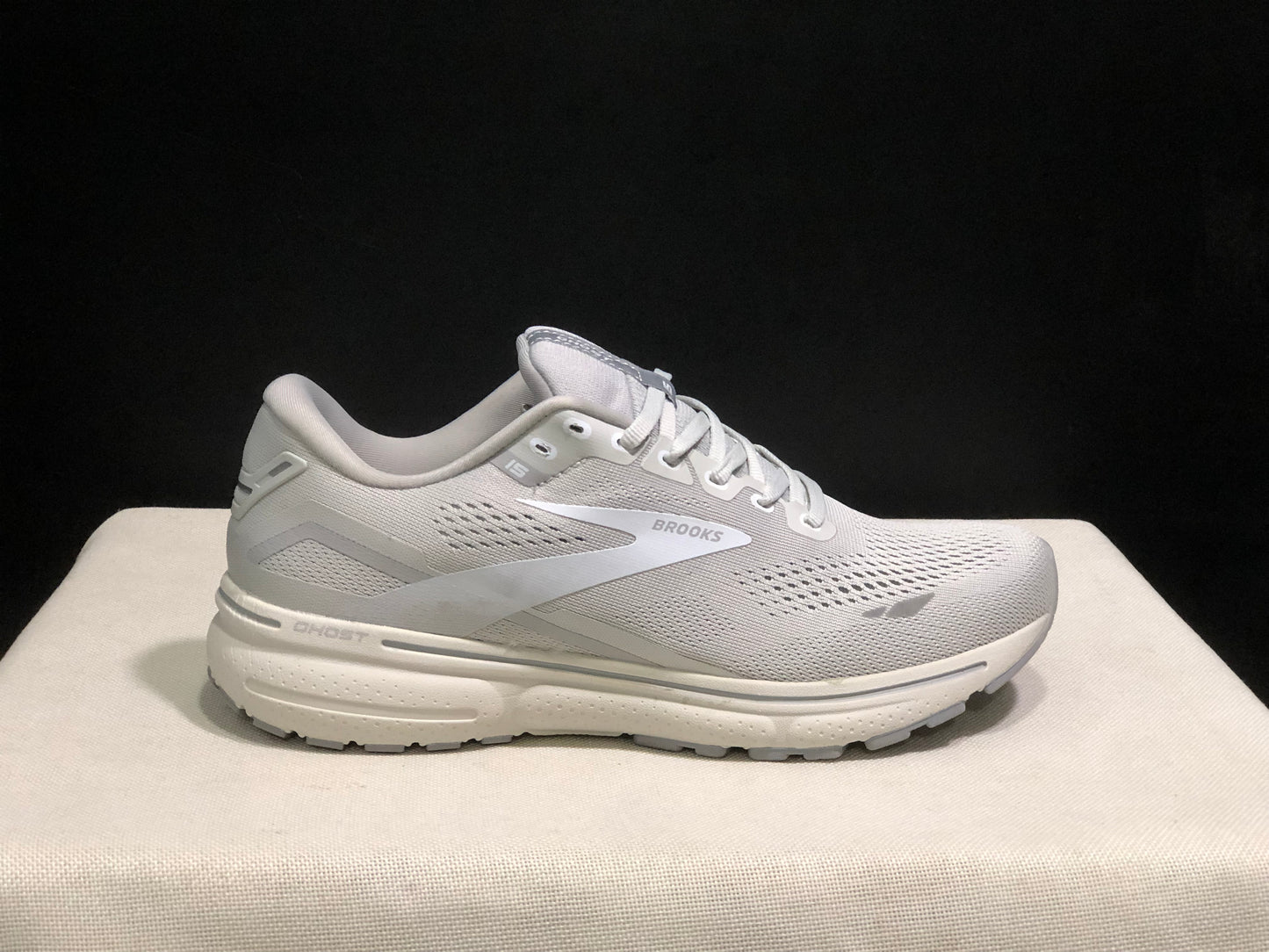 Brooks Ghost 15 Shock-absorbing Wear-resistant Low-top Running Shoes Light Gray