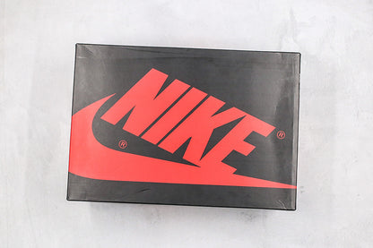 Nike Air Jordan 1 Retro High-Top Purple/White Sneakers