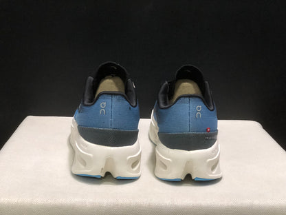 On Running Cloudeclipse Soft And Comfortable Running Shoes Blue/White