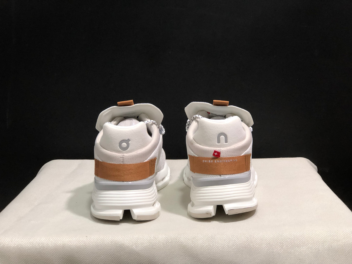 On Running Cloudnova Lightweight Sports Casual Shoes White/Pearl
