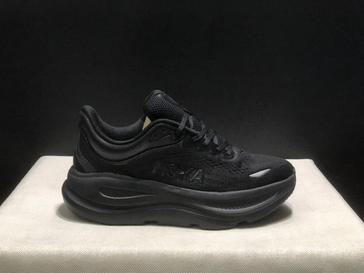 Hoka One One Bondi 9 Comfortable Low-top Running Shoes Sneakers Black