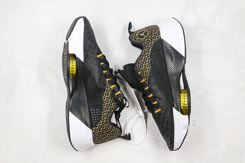 Nike Air Jordan Zoom Renegade Black Gold Sneakers