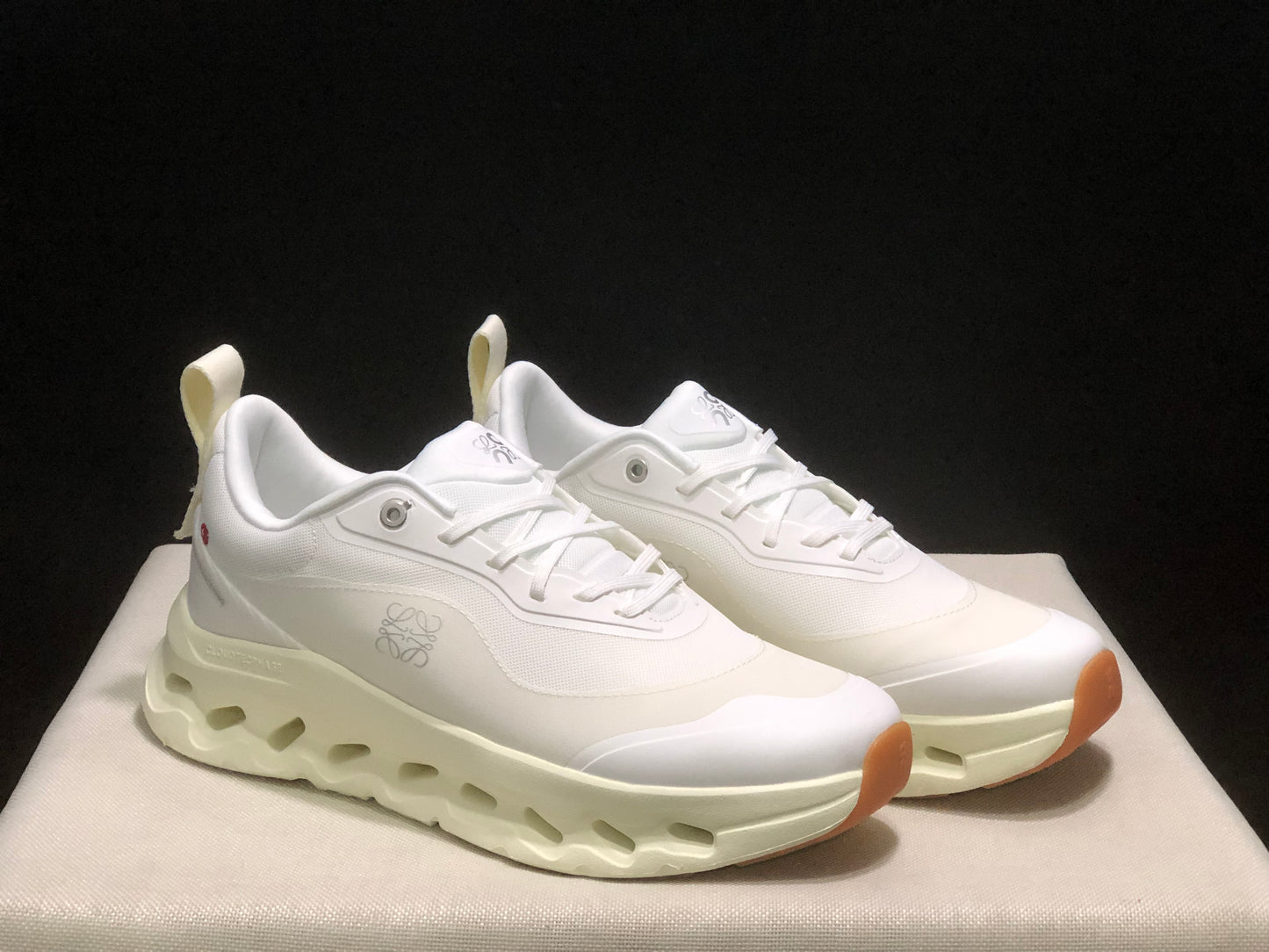LOEWE x On Running Cloudtilt 2.0 Casual Sports Shoes White