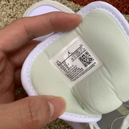Nike Air Jordan 1 Mid Spruce Aura Green Sneakers
