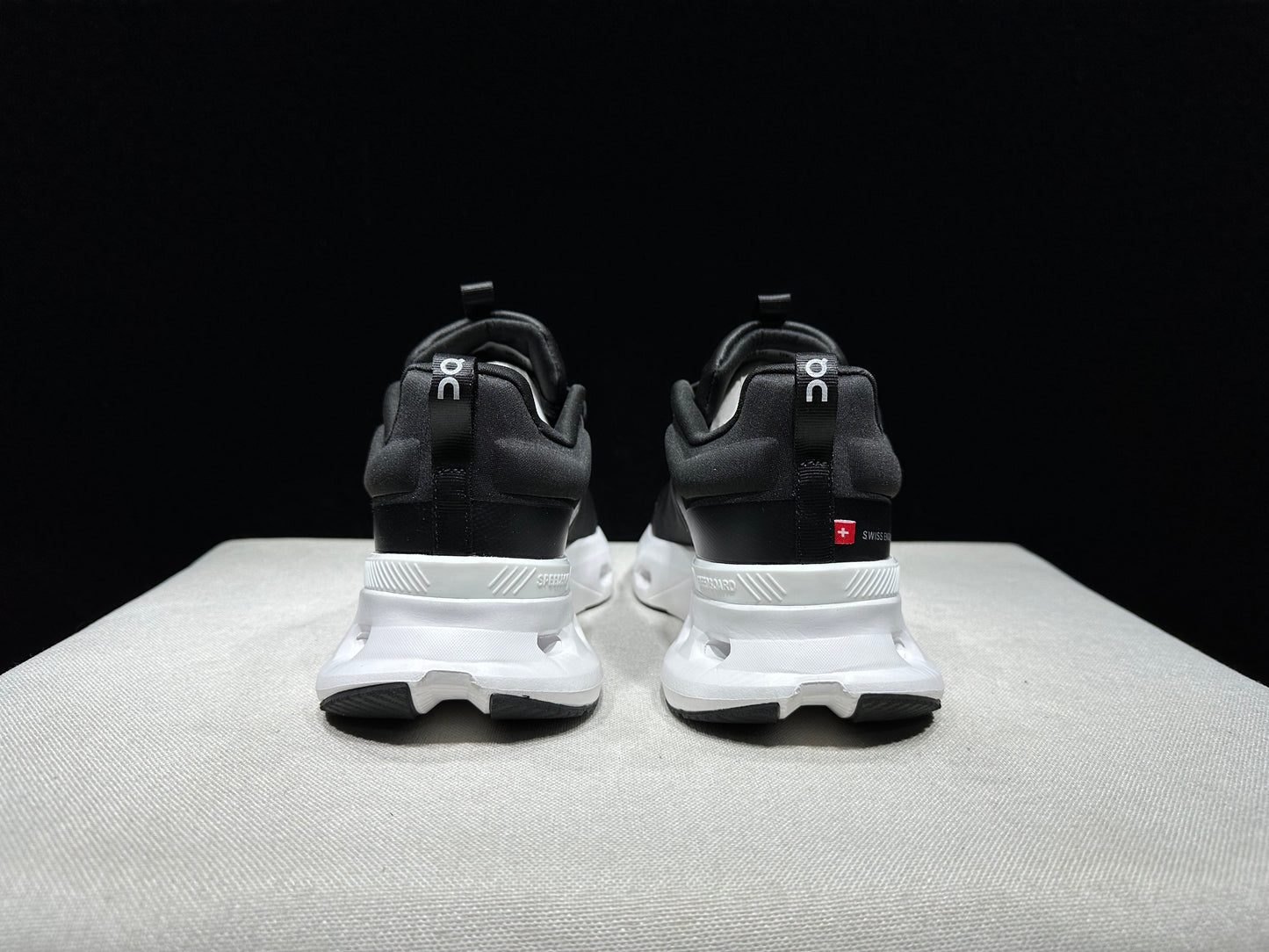 On Running Cloudnova X Comfortable Anti-Slip Running Shoes Black/White