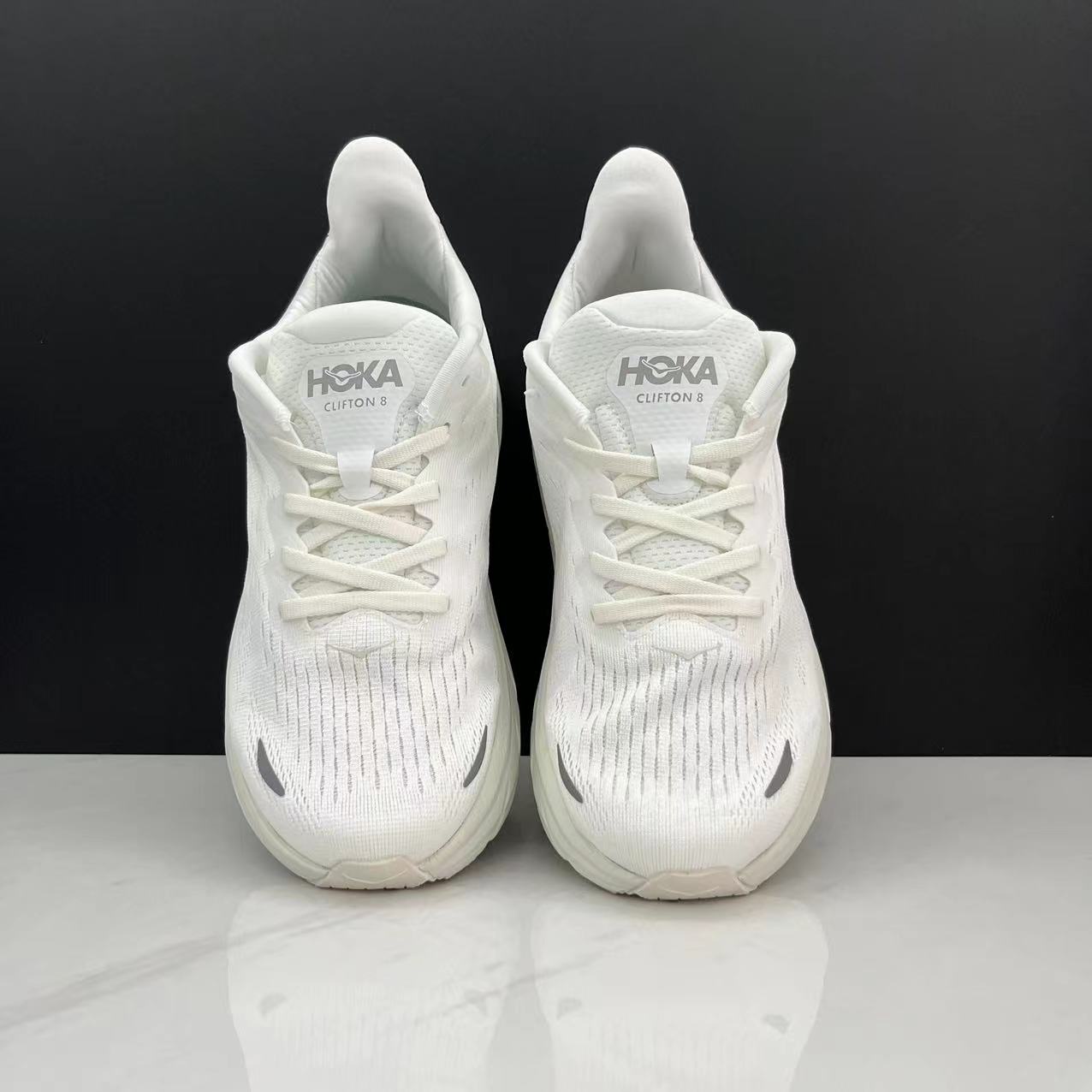 Hoka One One Clifton 8 Fashion Shoes Shock-absorbing Sneakers White