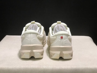 LOEWE x On Running Cloudventure 2.0 Running Shoes Co-Signed Edition Eggshell
