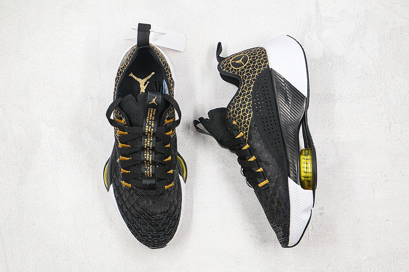 Nike Air Jordan Zoom Renegade Black Gold Sneakers
