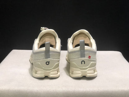 On Running Cloud X Z5 Comfort Training Shoes Ioe/Cream