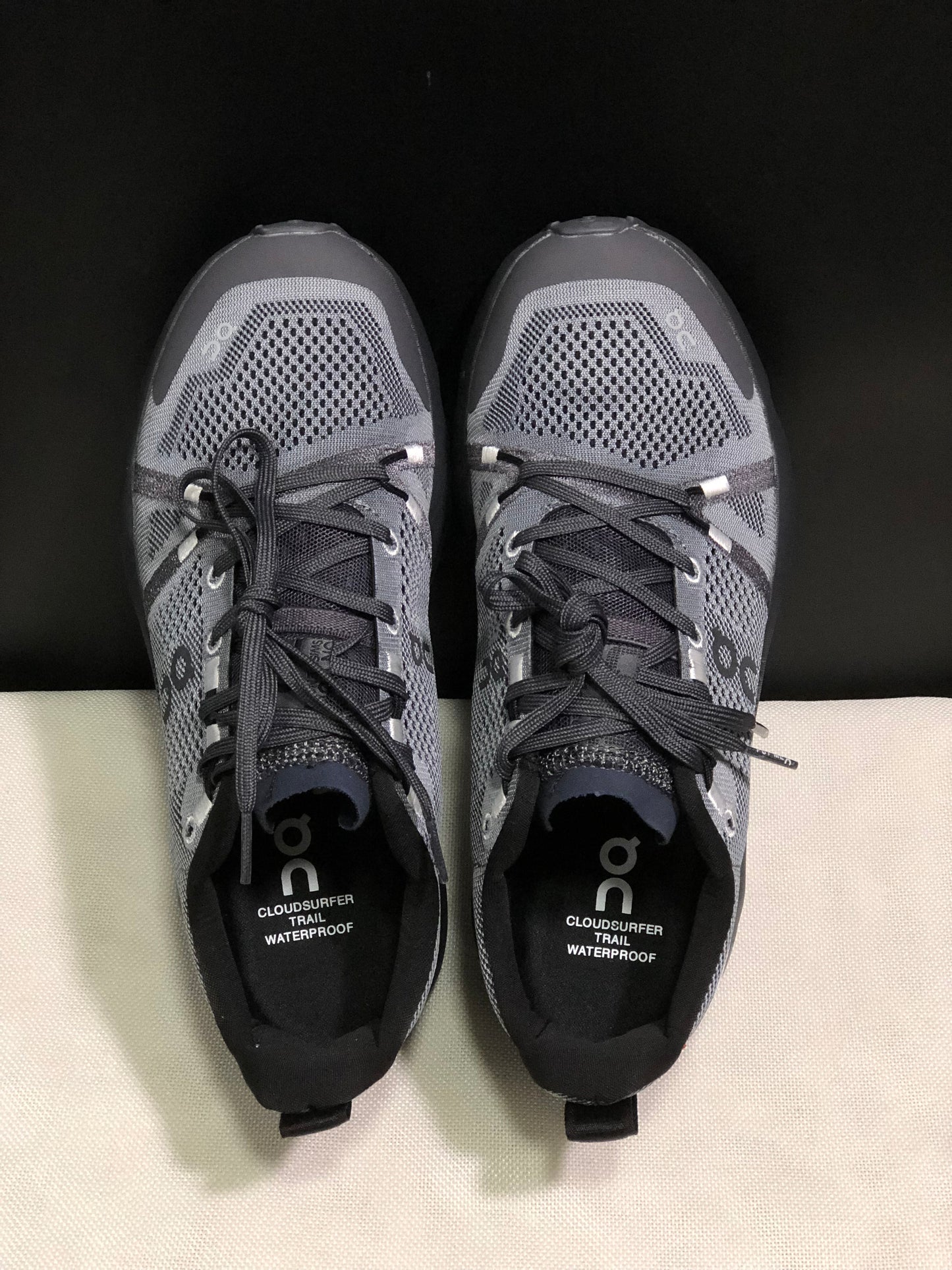 On Running Cloudsurfer Trail Waterproof Comfortable And Breathable Running Shoes Eclipse/Black