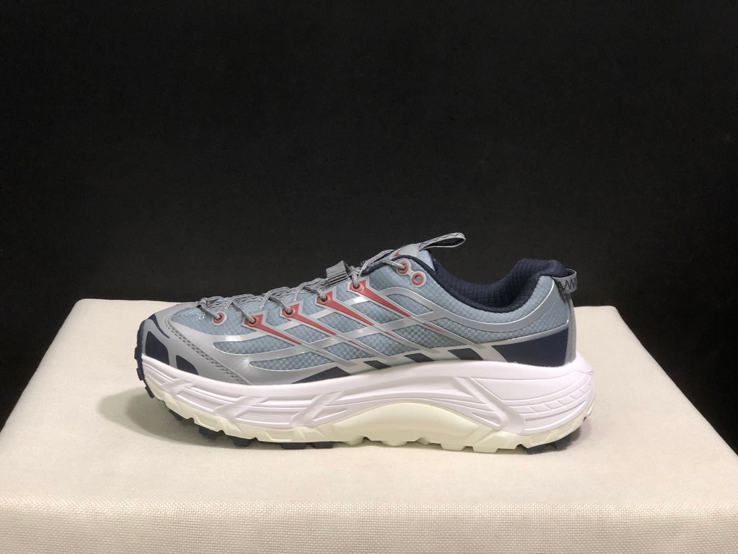 Hoka One One Mafate Three 2 Anti-slip Running Shoes Sneakers Silver