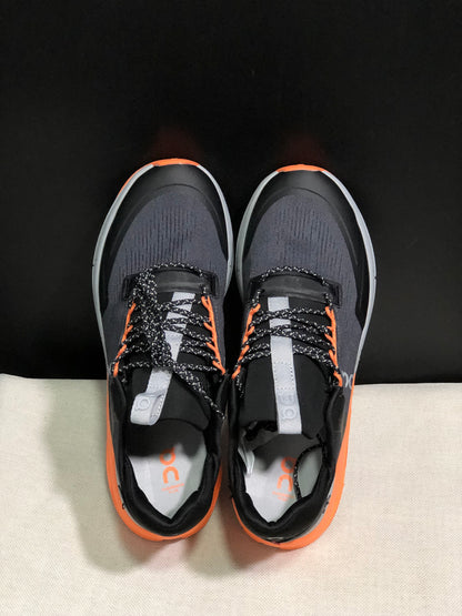 On Running Cloudnova Flux Comfortable Running Shoes Black/Flame