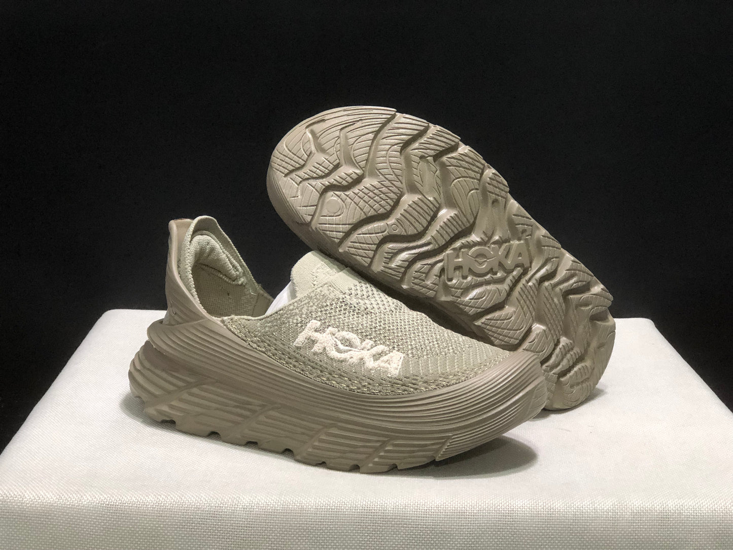 Hoka One One Restore TC Elastic Comfortable Low-top Running Shoes Sneakers Beige