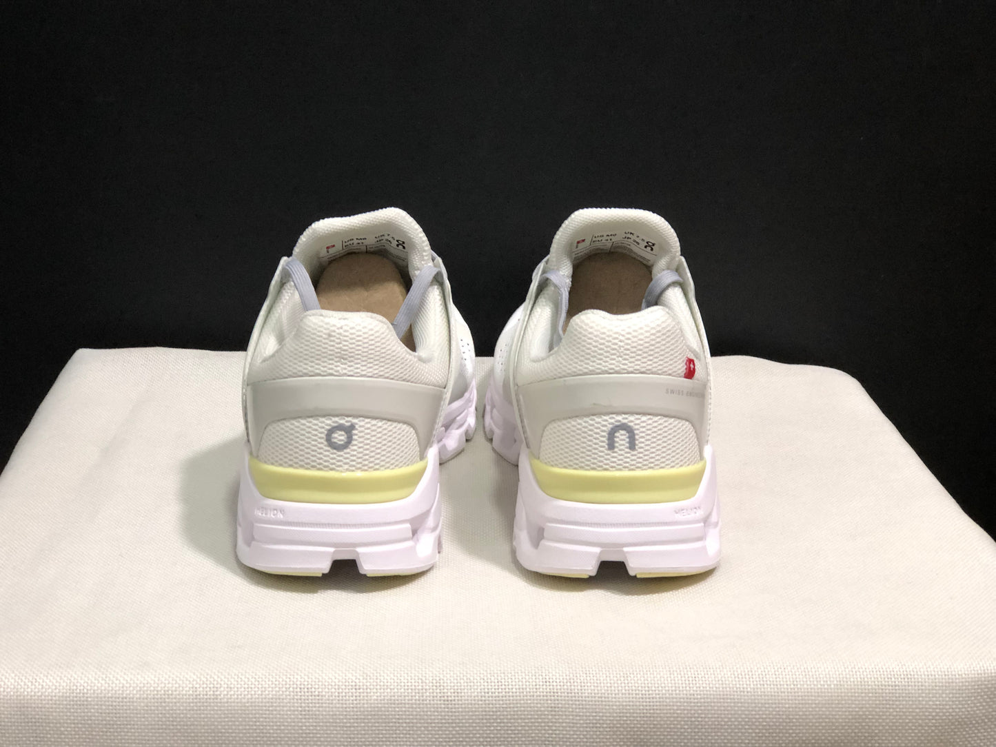 On Running Cloudswift Cushioning Running Shoes Ivory White/Milky Yellow